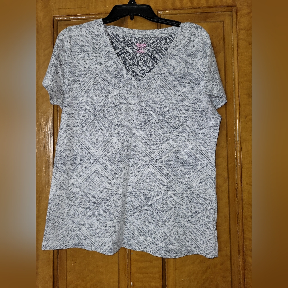 Mossimo Supply Co. V-Neck T-shirt